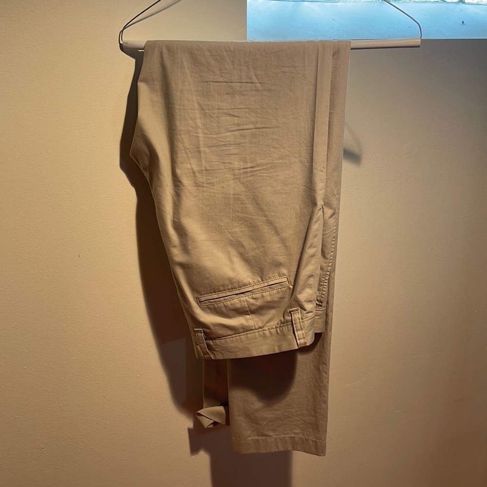 JCrew lightweight slim khaki in cream.